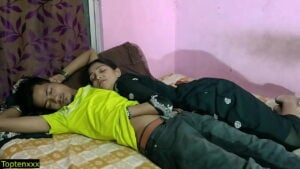 Indian Sex Videos Xxxxभौजी ने गार्डन में गोरे लंड को अपनी रसीली चूत की सवारी करवाई वीडियो