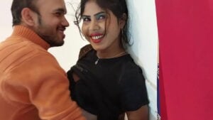 Indian Www.xxx Videosलाल साड़ी में चूत खुली छोड़ लेटी बीवी को तो आखिर चुदना ही था! वीडियो