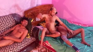 Indian Xnxnxxतेलगु ऑन्टी से लंड चूसा किया ऑन्टी की चुत मे ऊँगली वीडियो