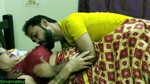 Sexy Video Peli Pela Hindiलैसबियन नेपाली लड़कियों ने घर के पिछवाड़े में किया रिस्की सेक्स वीडियो