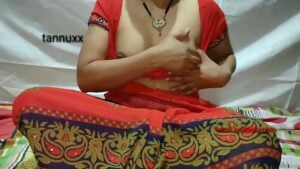 Xxx Sexyलाल ब्रा को खोल कर पति ने अपनी बीवी की चुदाई की वीडियो