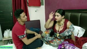 Xxxx Video Video Hindiबीवी ने ब्लाउज खोलकर दिखाएं बड़े-बड़े बूब्स और काली कलूटी चूत वीडियो