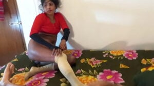 Shy teen gets fucked hindi mein sex video